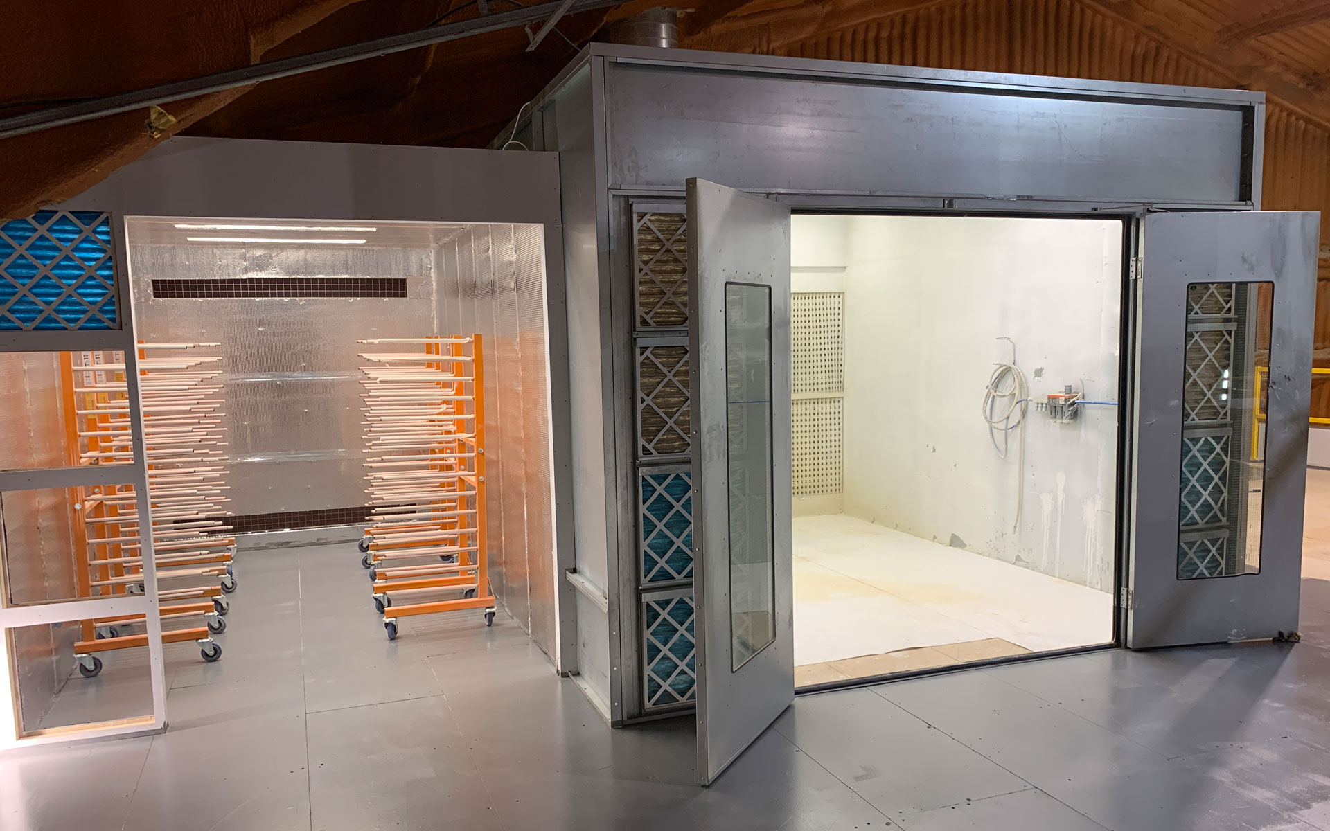 Spray booth 3.5m x 4m internal. Separate drying area